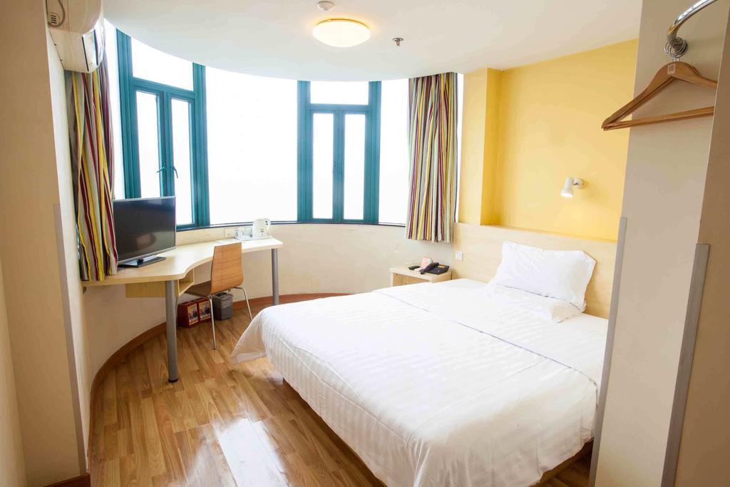 7Days Inn Wuhan Zongguan חדר תמונה