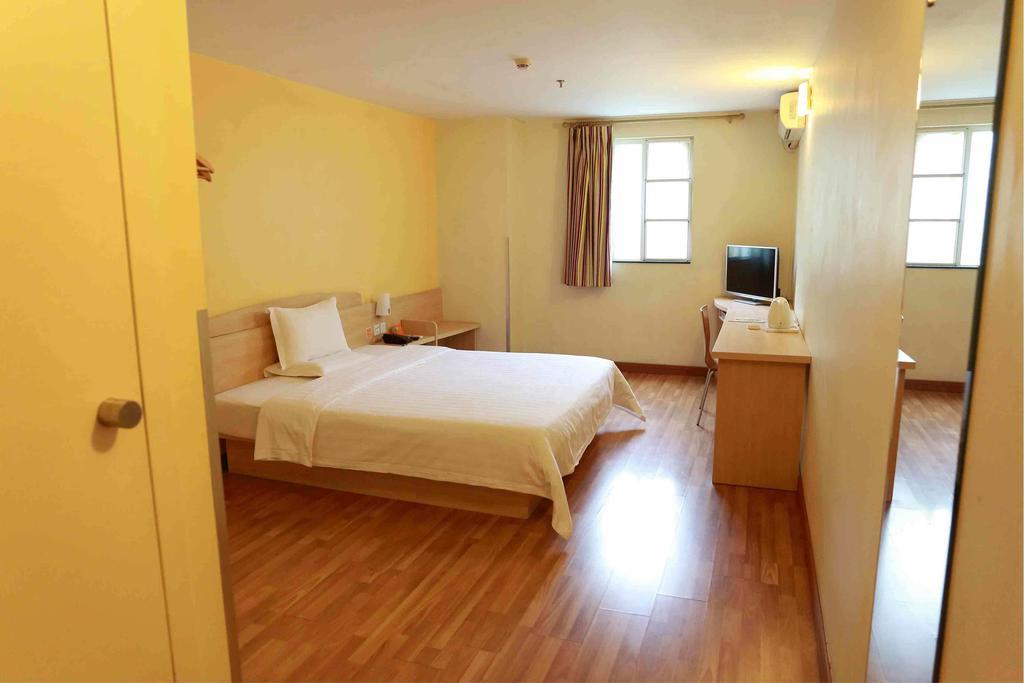 7Days Inn Wuhan Zongguan חדר תמונה